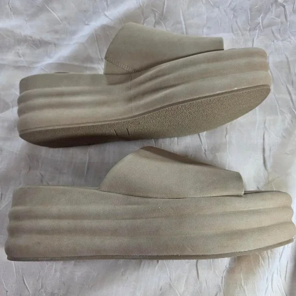 No Boundaries Tan Platform Slide Sandals Chunky Wavy Sole Y2K Minimalist Size 11 - Picture 4 of 7